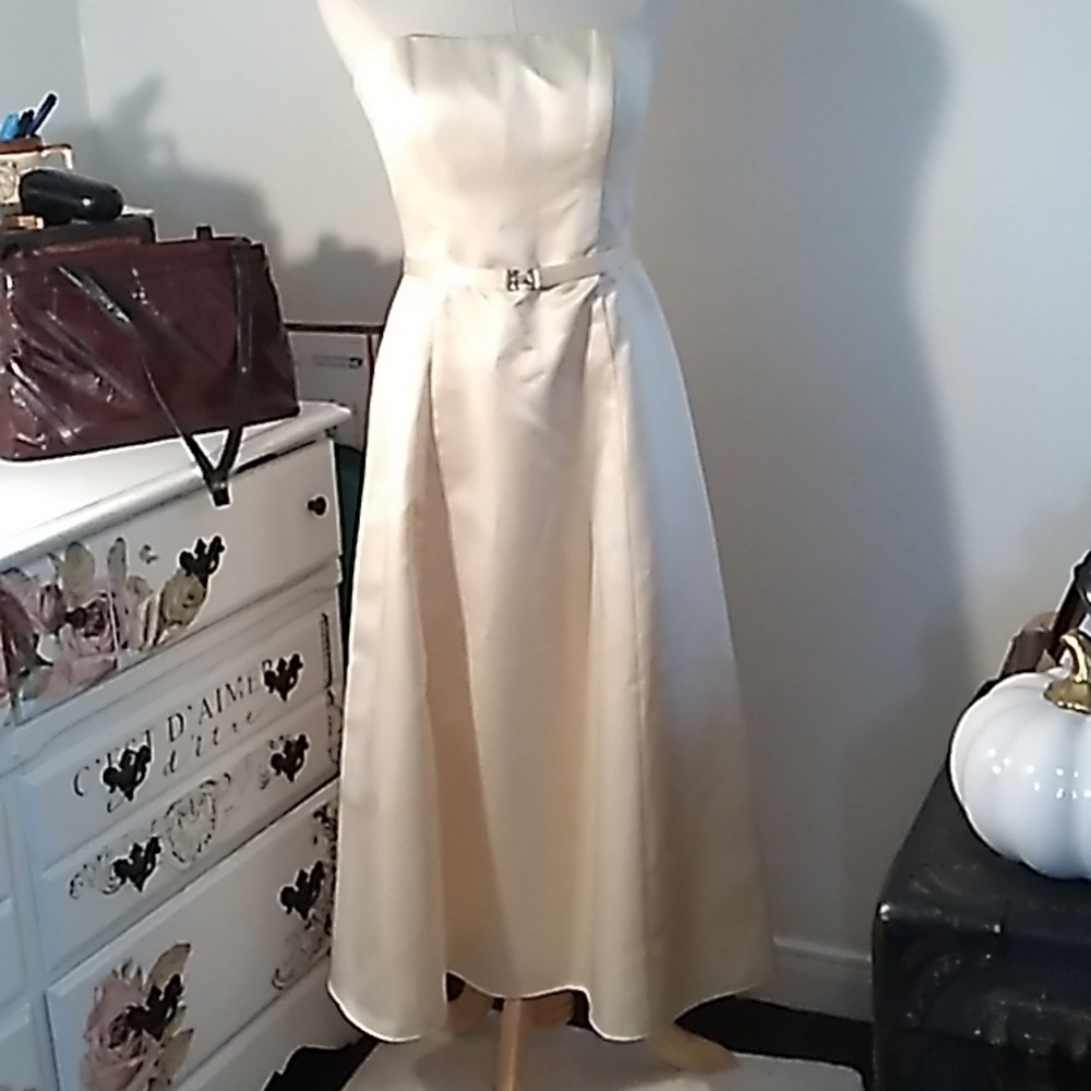 Michaelangelo sz 6 yellow prom wedding bridesmaid mother of bride dress 👗